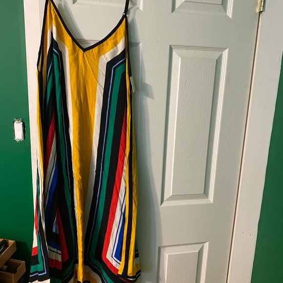 🆕 100% rayon COLORFUL sundress ☀️with adjustable straps- SO FUN!!!! - Picture 2 of 8